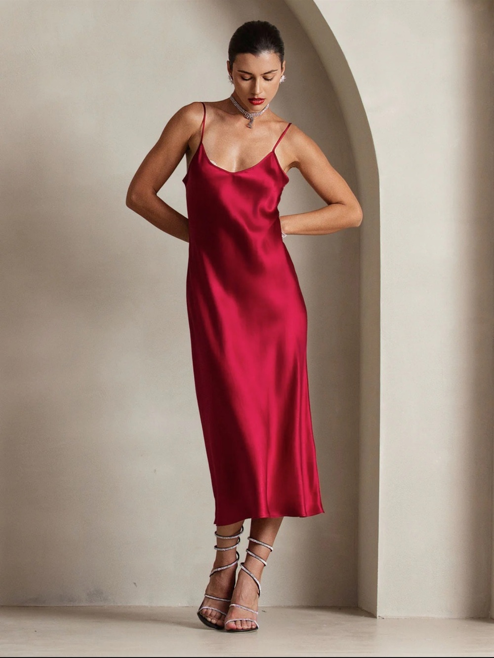 Silky silk mulberry silk spaghetti strap midi slip dress
